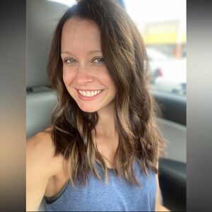 Meet your Posher, Rebecca